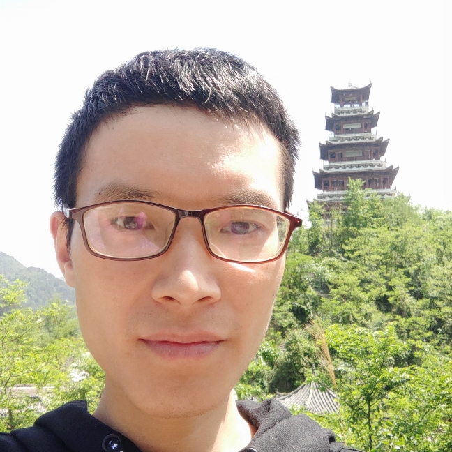 关于想要谈恋爱的时候，应该积极主动地请身边人帮忙？还是静待良缘相信「缘分天注定」？的信息