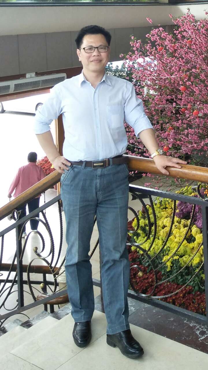 50岁离异男征婚照片(id:848138)_广东广州征婚交友_我主良缘网