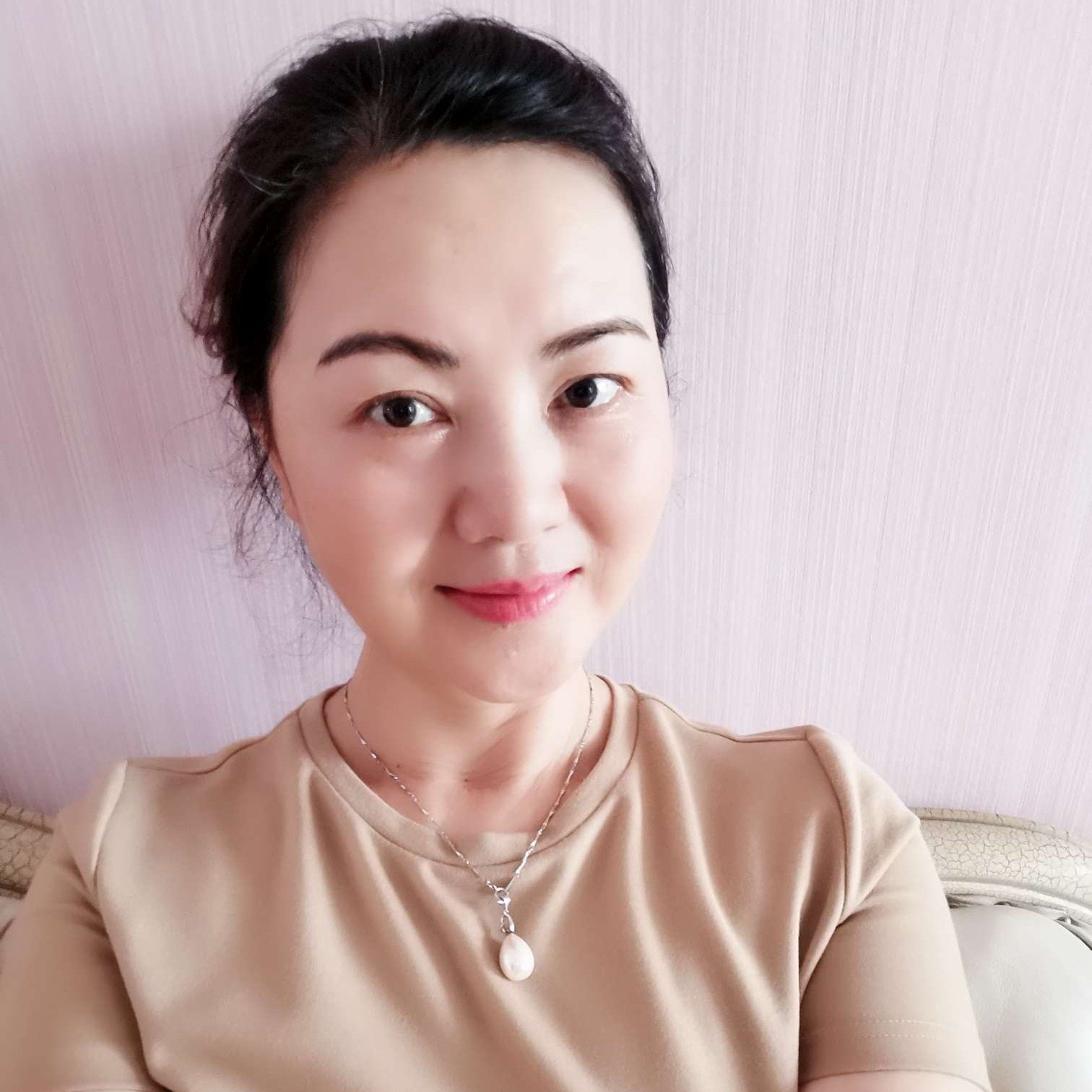 53岁离异女征婚照片(id:4987748)_北京北京征婚交友_我主良缘网