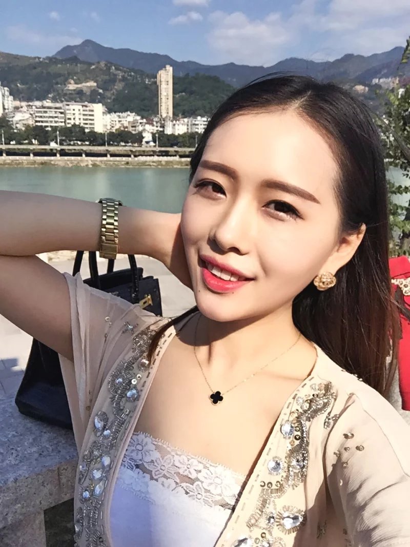 爱喝露水的小仙女资料照片_湖北武汉征婚交友_我主良缘