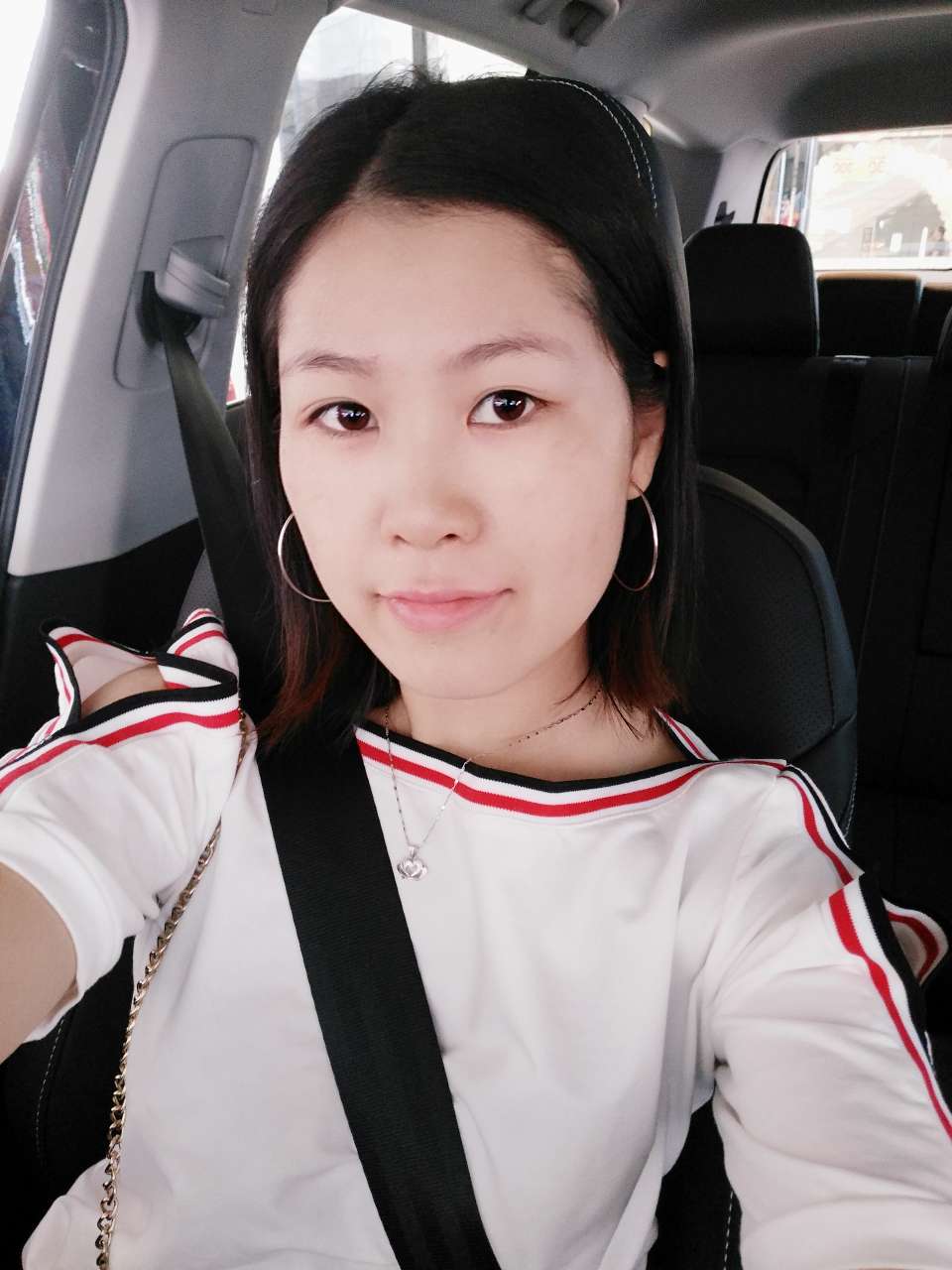 35岁离异女征婚照片(id:2333592)_广东广州征婚交友_我主良缘网