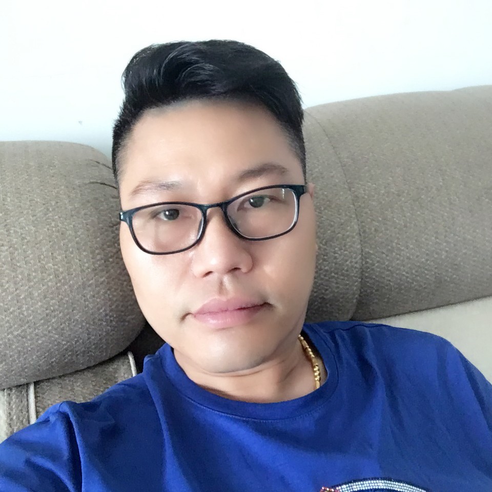 45岁离异男征婚照片(id:3601693)_广东深圳征婚交友_我主良缘网